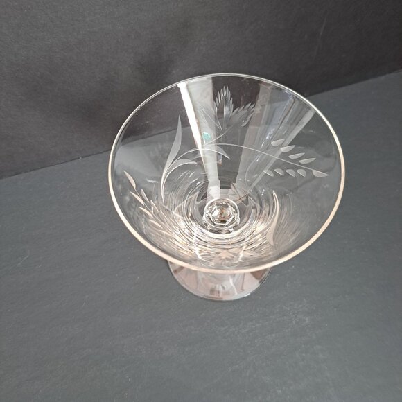 Morgantown Etched Crystal Low Sherbet Glass 4" Vintage Laurel Wreath Cut Stem - Picture 3 of 16